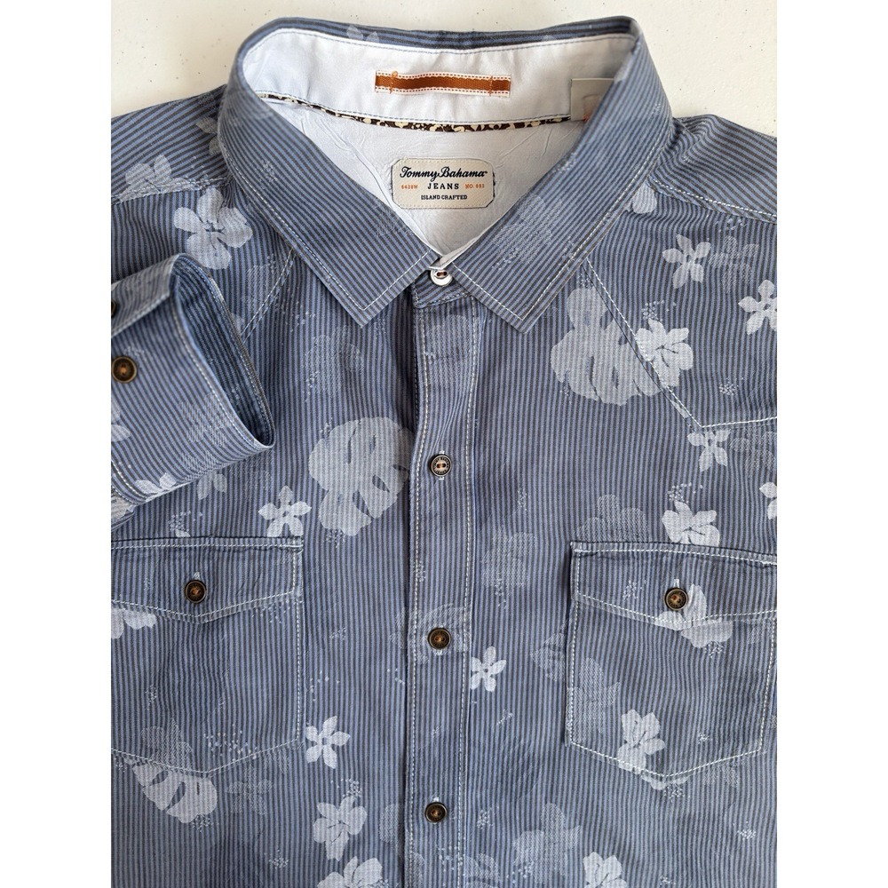 Tommy Bahama Jeans Men's XL Blue Pinstriped Leaf Tropical‎ Long Sleeve Button Up